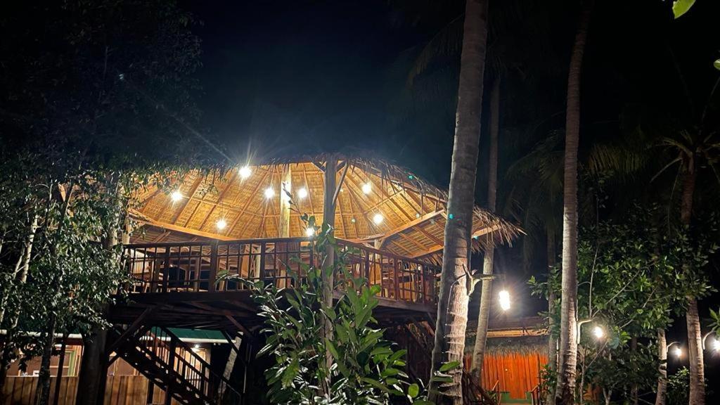 Hotel Nyande Raja Ampat Pulau Mansuar Exterior foto