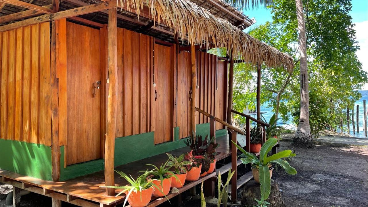 Hotel Nyande Raja Ampat Pulau Mansuar Exterior foto