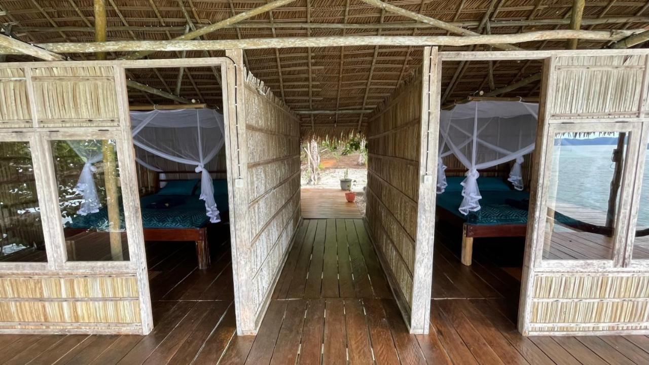 Hotel Nyande Raja Ampat Pulau Mansuar Exterior foto