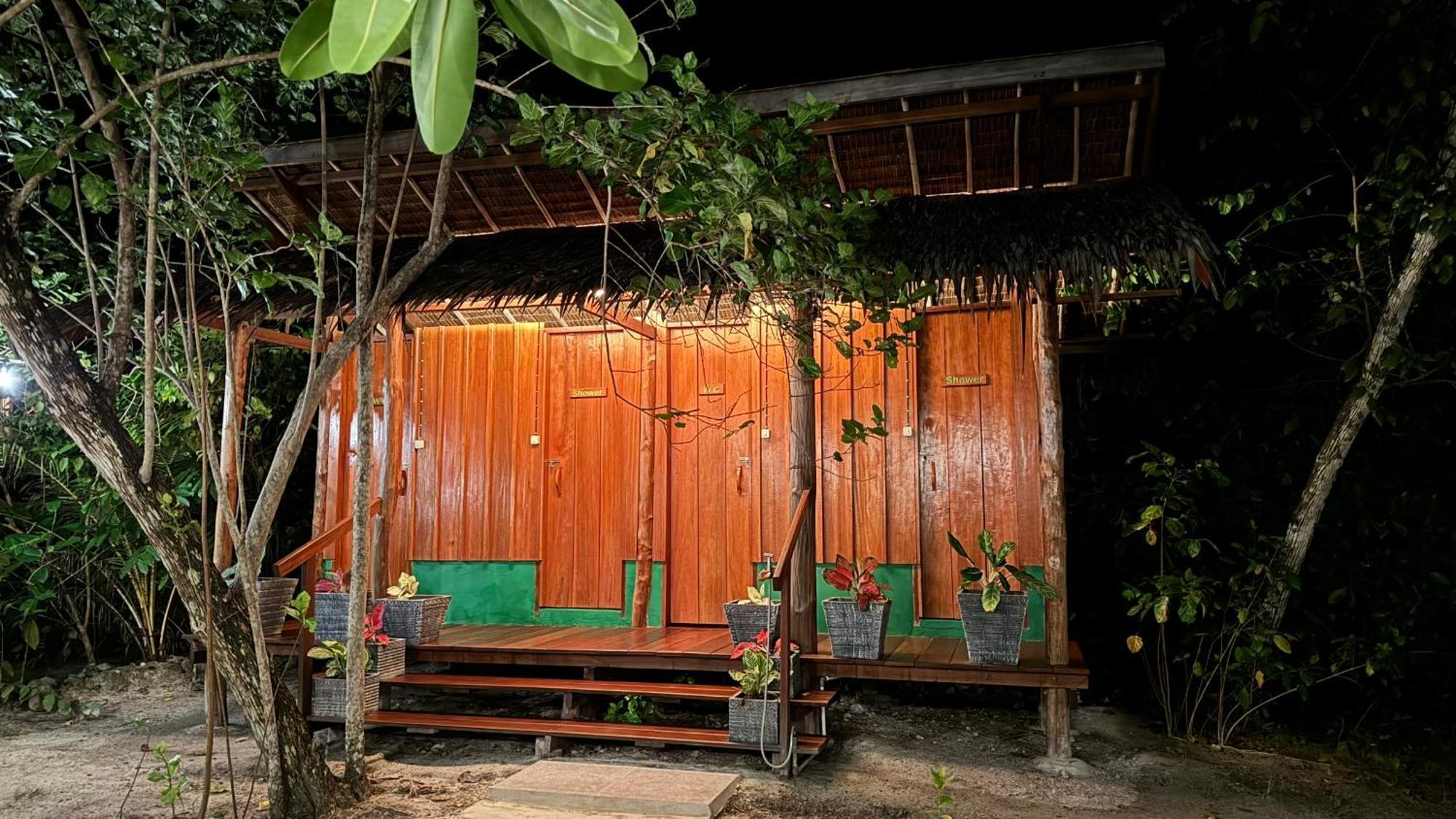 Hotel Nyande Raja Ampat Pulau Mansuar Exterior foto