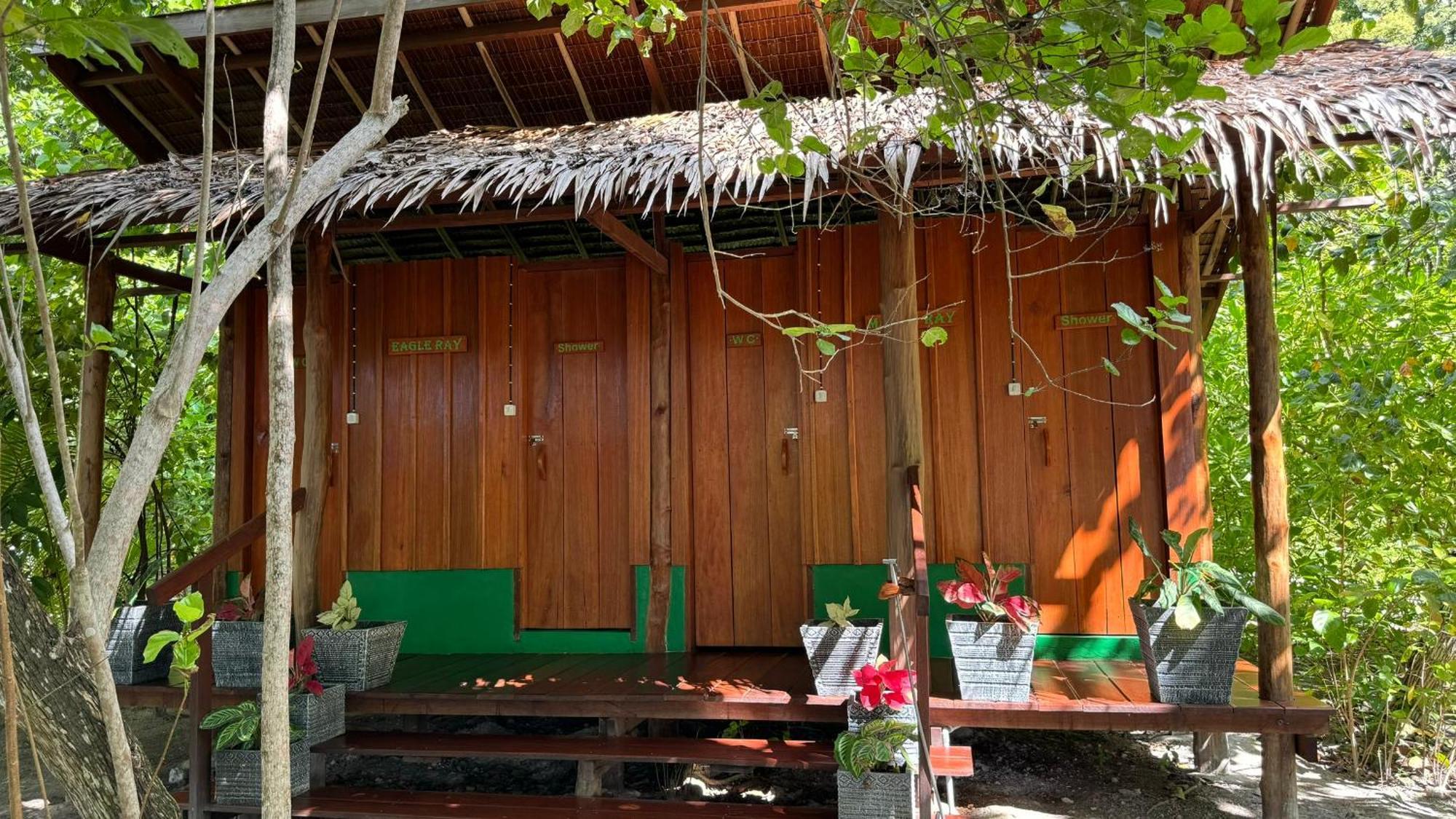 Hotel Nyande Raja Ampat Pulau Mansuar Exterior foto