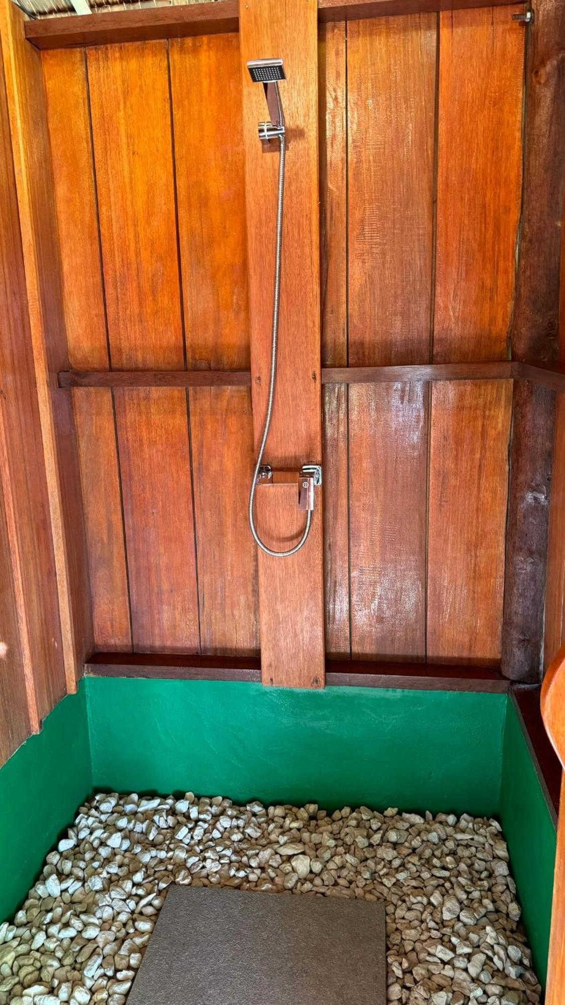 Hotel Nyande Raja Ampat Pulau Mansuar Exterior foto